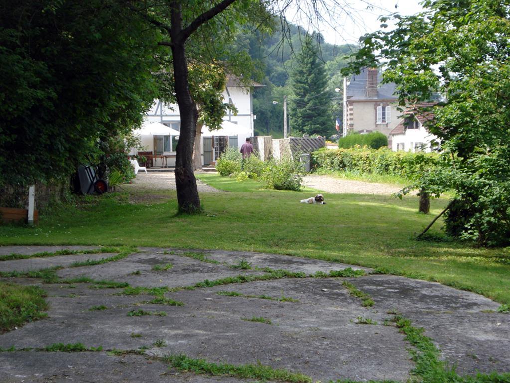 弗农La Gueulardiere住宿加早餐旅馆 外观 照片